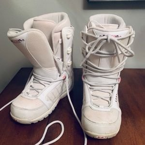 5150 snowboard boots snow ski